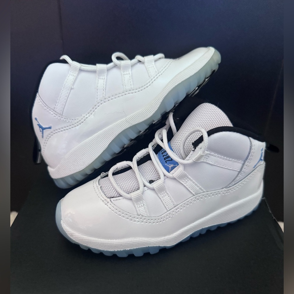 Toddler Jordan 11 Retro ‘Legend Blue’